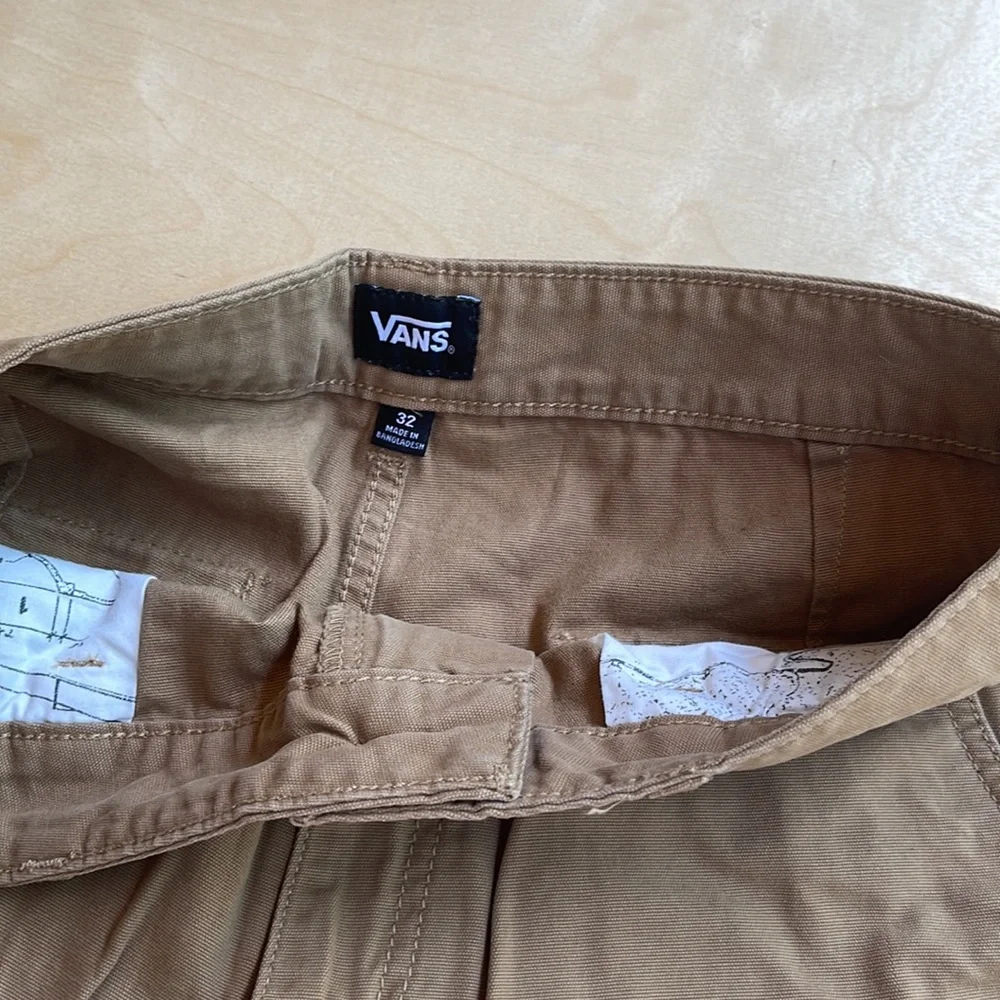 Shorts - Men - Vans - Picture 3 of 3